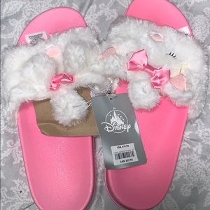 New Pink kitty slippers